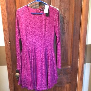 NWT It’s pink size medium lace overlay dress